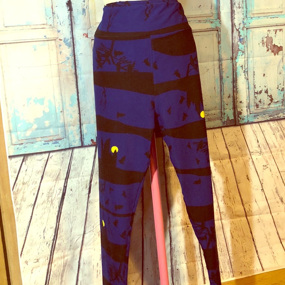 LuLaRoe haunted house leggings